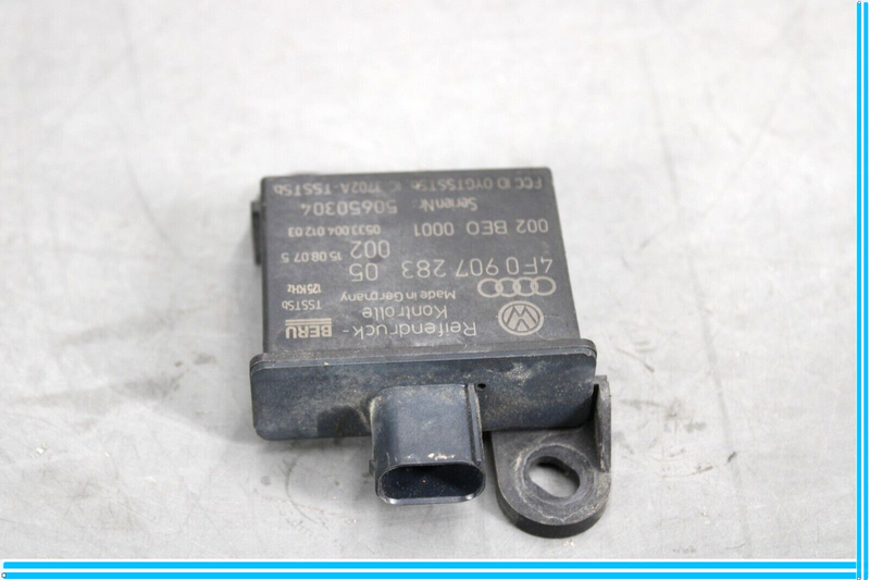 Load image into Gallery viewer, 06-12 Bentley Continental TPMS Tire Pressure Monitoring Control Sensor Oem
