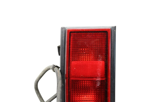05-07 Hummer H2 Rear Left Driver Side Tail Light Stop Brake Lamp 21998861 Oem