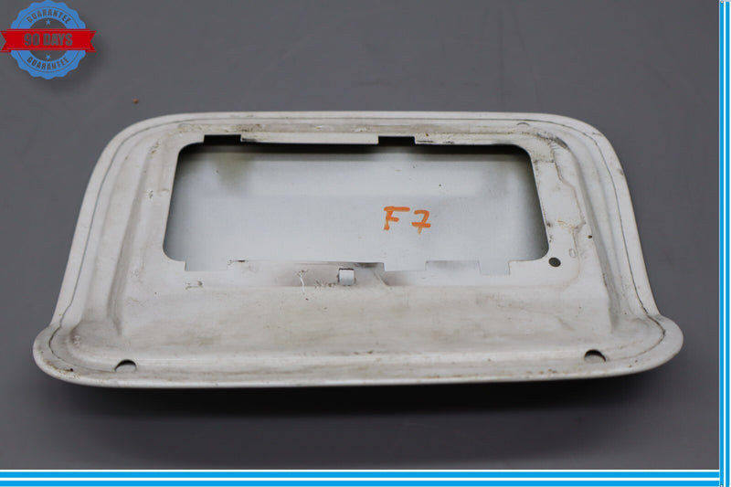 Load image into Gallery viewer, 09-15 BMW 740i 750i Fuel Tank Filler Door Lid Cover Cap Oem
