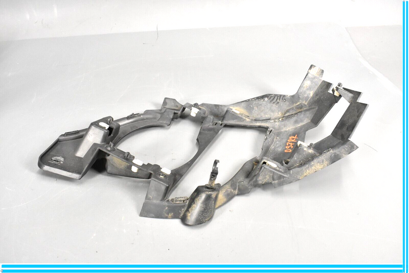 Load image into Gallery viewer, 2018 Jaguar E-Pace Rear Right Side Fog Lamp Bracket Oem
