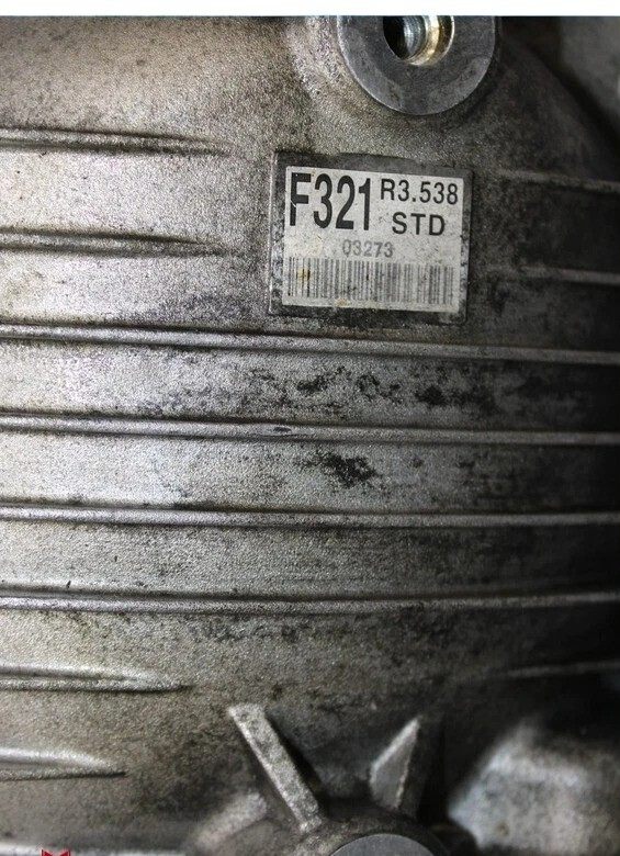 Load image into Gallery viewer, 15-17 Hyundai Genesis G80 Rear Differential Axle Carrier Diff Assembly 3.538 OEM
