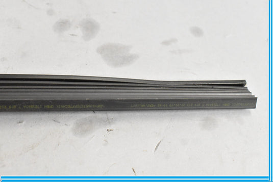 09-12 BMW 750Li 750i F01 F02 Right Sun Roof Weather Seal Rubber Gasket Seal Oem