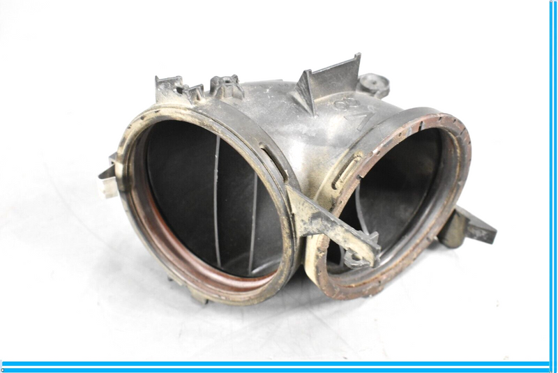 Load image into Gallery viewer, 07-12 Mercedes S550 CL550 W221Air Intake Duct Pipe Hose 2731400118 Oem
