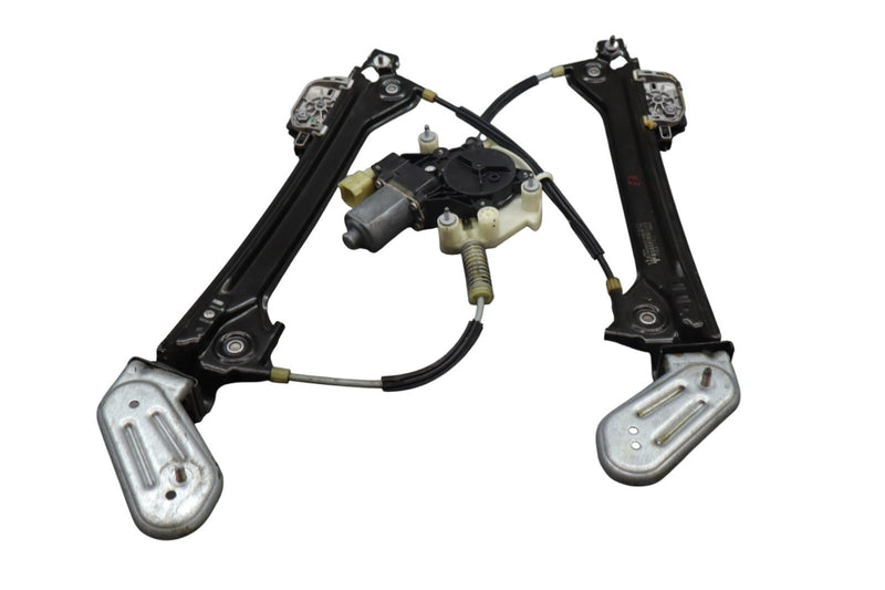 Load image into Gallery viewer, 14-22 Maserati Ghibli M157 Rear Right Side Door Window Regulator W/ Motor Oem
