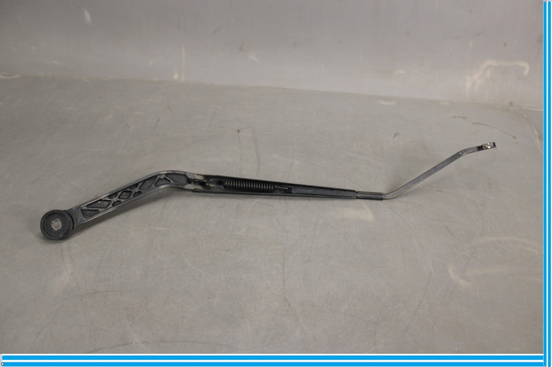 Load image into Gallery viewer, 14-18 BMW X5 X6 Front Right Passenger Side Windshield Wiper Arm Oem
