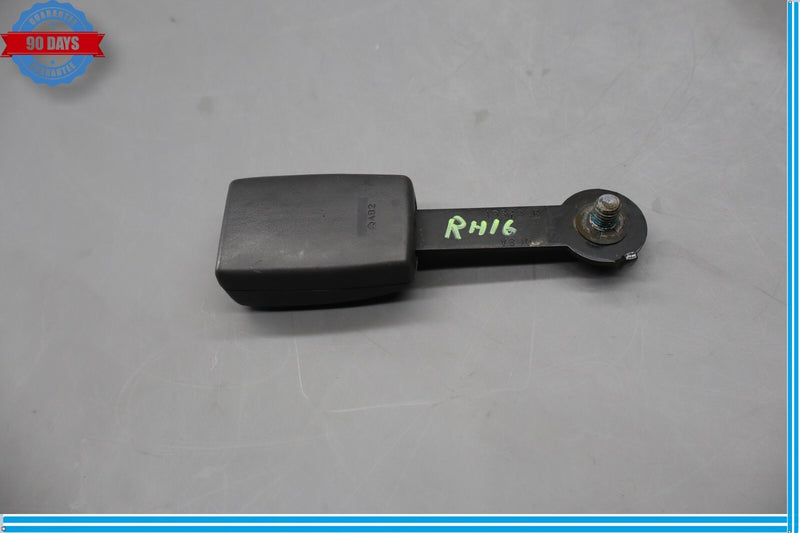 Load image into Gallery viewer, 02-05 Ford Thunderbird Front Right Passenger Side Seat Belt Buckle Black Oem
