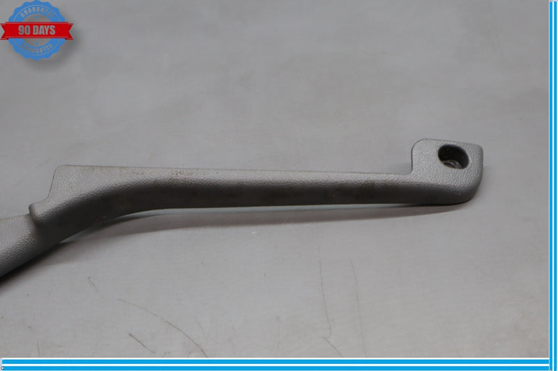 Load image into Gallery viewer, 03-11 Mercedes W219 CLS500 E350 Rear Right Seat Belt Buckle Lower Trim Oem
