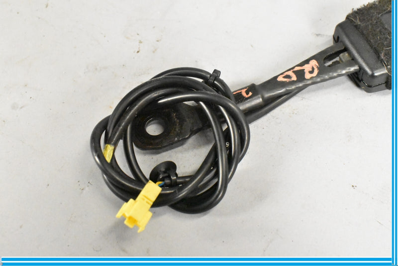 Load image into Gallery viewer, 03-11 Mercedes CLS550 CLS55 AMG E550 W219 Front Right Seat Belt Buckle Oem
