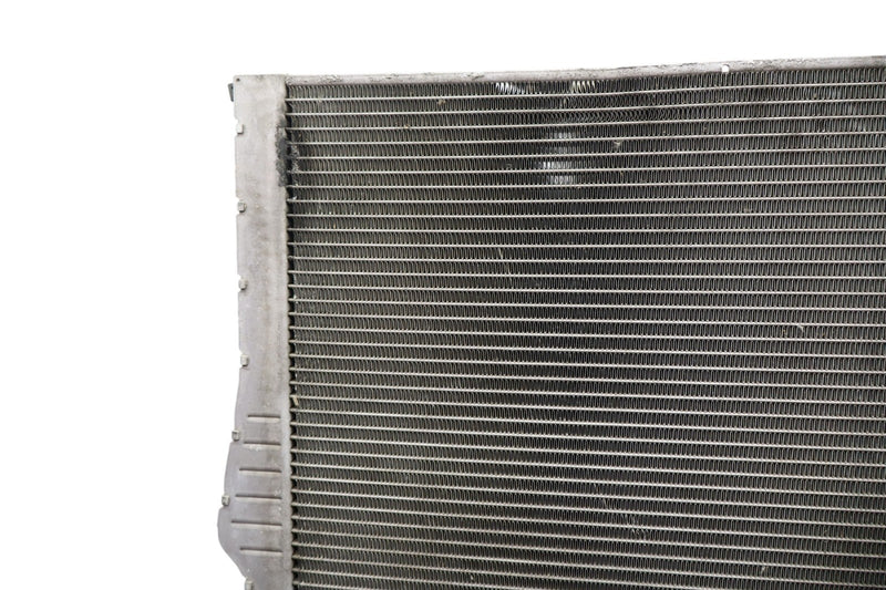 Load image into Gallery viewer, 07-10 BMW X5 E70 Front Engine Motor Cooler Cooling Radiator 17117585036 Oem
