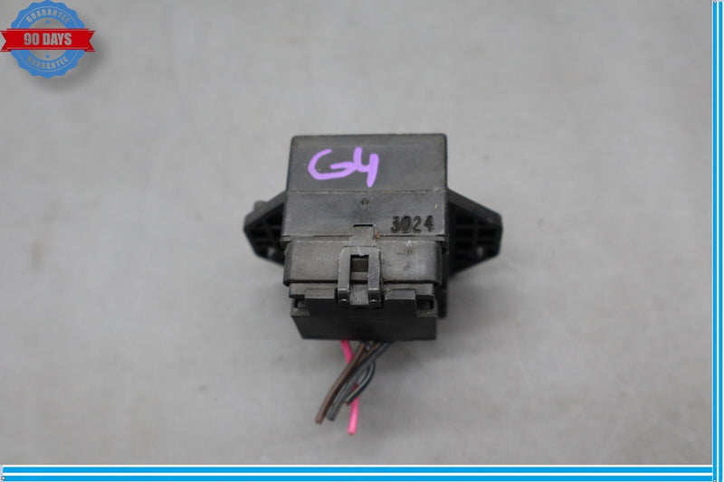 Load image into Gallery viewer, 03-07 HUMMER H2 Rear Left/Right Side Seat Lumber Heated Control Switch Oem
