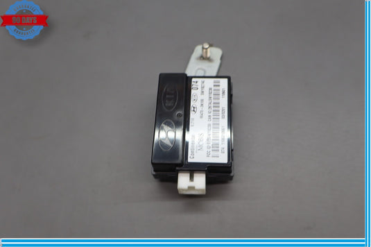 11-13 Hyundai Equus Smart Keyless Entry Receiver Control Module Unit ECU Oem