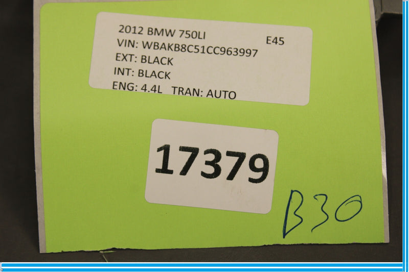 Load image into Gallery viewer, 09-15 BMW 750Li F01 F02 Antenna Amplifier Control Module Unit ECU Oem
