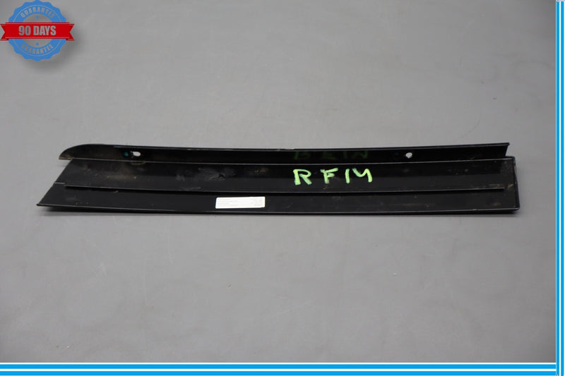 Load image into Gallery viewer, 13-19 Mercedes GL550 X166 Rear Right C Pillar Quarter Window Molding Oem
