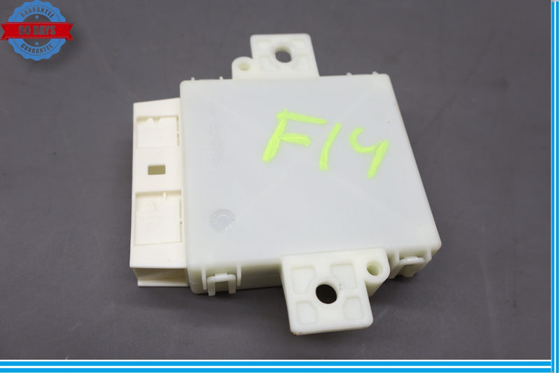 Load image into Gallery viewer, 13-16 Mercedes GL340 GL450 GL550 ML350 ML550 Park Assist Control Module Oem
