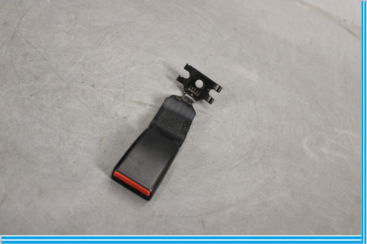 14-17 Maserati Ghibli Rear Center Seat Belt Buckle 622463300B Oem