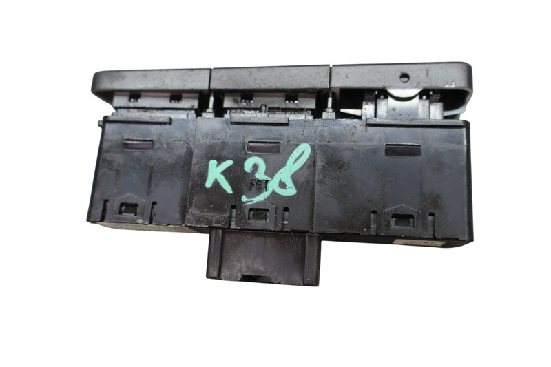 Load image into Gallery viewer, 11-13 Hyundai Equus SIG Left Side Seat Heat Switch Control 933153N100 Oem
