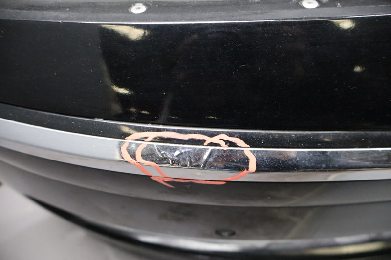 Load image into Gallery viewer, 11-13 Hyundai Equus SIG Front Bumper Cover Panel Assembly 86540-3N010 Oem
