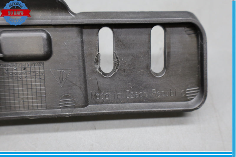 Load image into Gallery viewer, 11-18 Porsche Cayenne Rear Trunk Hatch Handle Trim Cover 7P5827129A Oem
