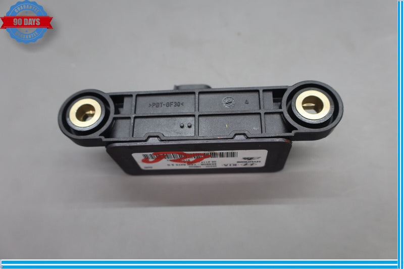 Load image into Gallery viewer, 10-14 Hyundai Equus Yaw Rate Speed Acceleration Sensor Module 95690-3M500 Oem
