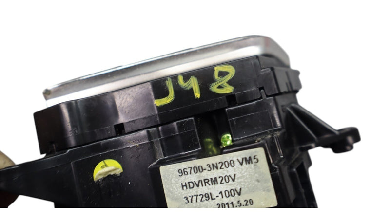 Load image into Gallery viewer, 11-13 Hyundai Equus SIG Steering Wheel Cruise Audio Radio Control Switch Oem
