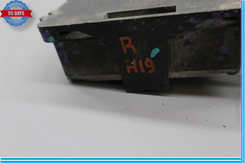Load image into Gallery viewer, 03-09 Hummer H2 Front Right PassengerSide Headlight Xenon HID Ballast Xentec Oem
