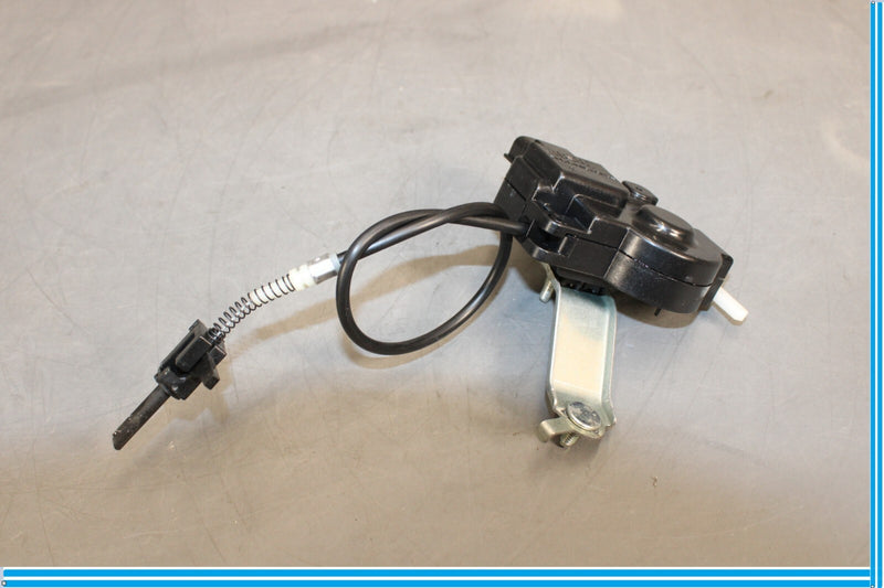 Load image into Gallery viewer, 07-17 Lexus LS460 Rear Fuel Tank Door Lid Lock Release Actuator Oem
