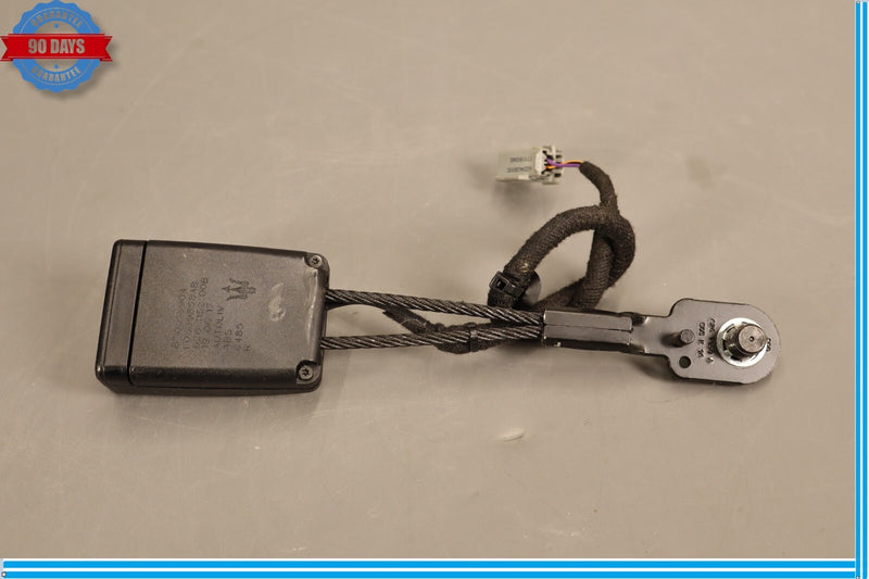 Load image into Gallery viewer, 14-21 Maserati Ghibli Front Right Passenger Side Seatbelt Seat Belt Buckle Oem
