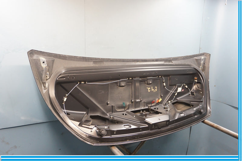 Load image into Gallery viewer, 04-07 BMW 645Ci 650i E63 E64 Trunk Liftgate Lid Panel Assembly Black Oem
