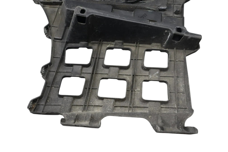 Load image into Gallery viewer, 15-17 Hyundai Genesis Rear Right Side Lower Bumper Outer Bracket 86616B1000 Oem
