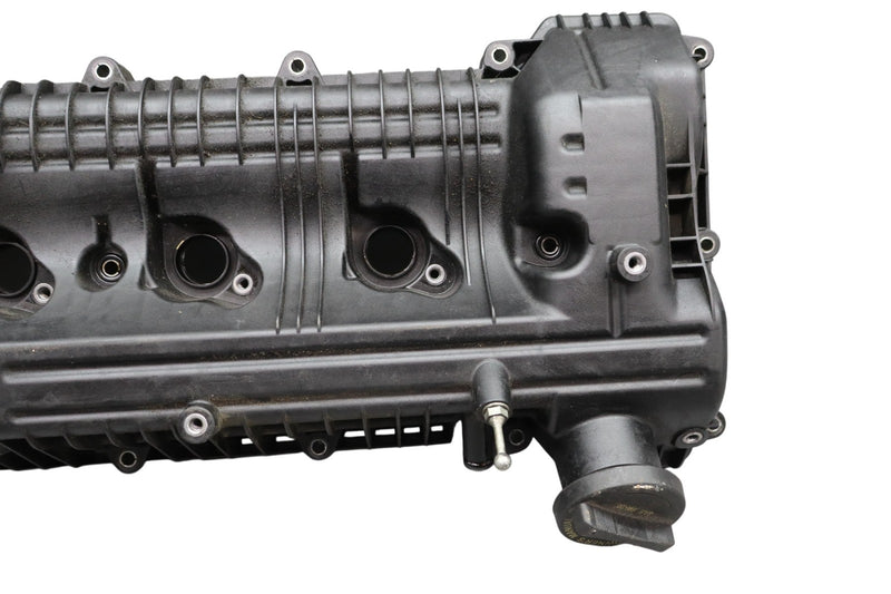 Load image into Gallery viewer, 12-16 Hyundai Equus Sig Left Driver Side Engine Valve Cover Black Oem

