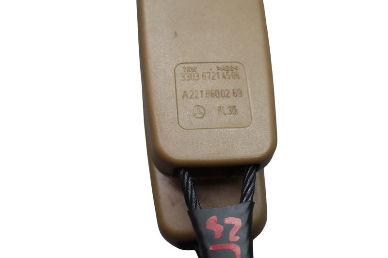 Load image into Gallery viewer, 07-13 Mercedes W221 S550 S63 AMG Rear Right Center Seatbelt Buckle Beige Oem
