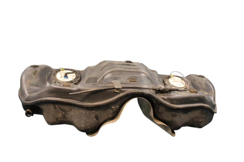 Load image into Gallery viewer, 14-22 Maserati Ghibli 3.0L Gas Fuel Tank Reservoir Pump Assembly 670003257 OEM
