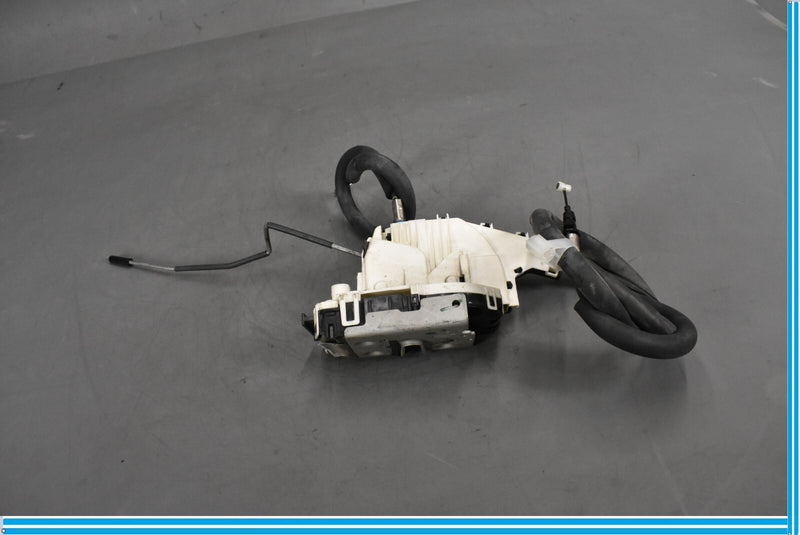 Load image into Gallery viewer, 14-17 Maserati Ghibli Front Right Passenger Side Door Lock Latch Actuator Oem
