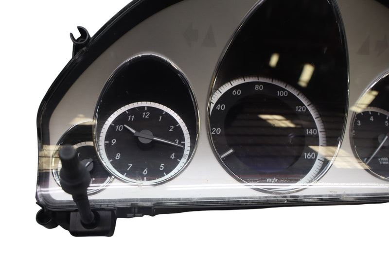 Load image into Gallery viewer, 10-13 Mercedes W212 E400 E350 E550 Instrument Cluster Speedometer Oem
