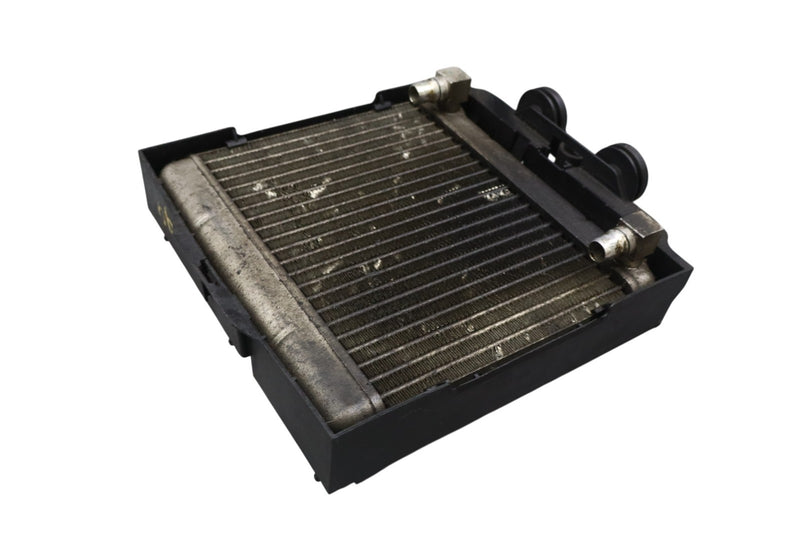 Load image into Gallery viewer, 09-19 BMW 550i 650i 750i Left Driver Side Engine Oil Cooler Radiator 7806190 Oem

