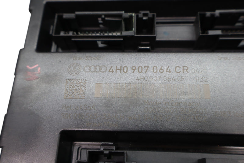 Load image into Gallery viewer, 12-18 Audi A6 A7 S6 Body Comfort Keyless Access Computer Control Module Oem
