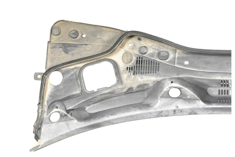 Load image into Gallery viewer, 14-17 Maserati Quattroporte M156 Windshield Wiper Cowl Vent Panel Trim OEM
