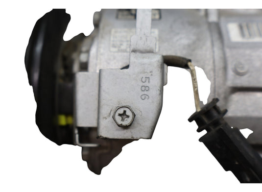 17-19 Alfa Romeo Giulia 2.0L A/c Ac Air Conditioning Compressor & Clutch Oem