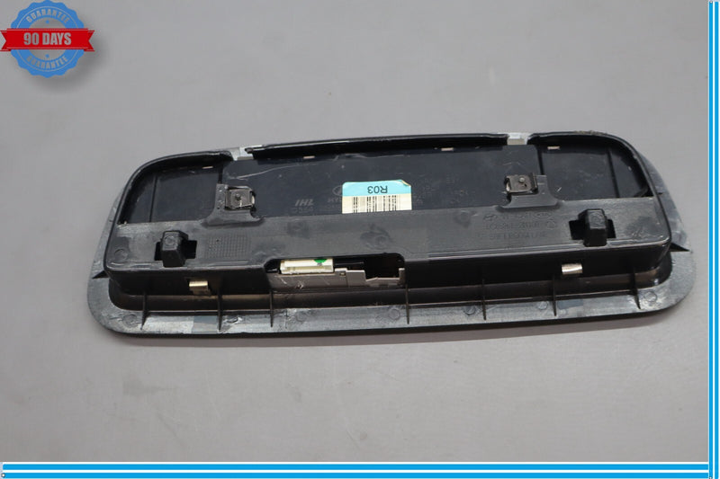 Load image into Gallery viewer, 11-13 Hyundai Equus SIG Rear Roof Interior Dome Light Lamp Assembly Oem
