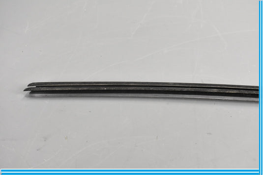 18 - 20 Jaguar E-Pace Rear Left Side Door Window Inner Weatherstrip Seal Oem