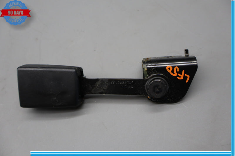 Load image into Gallery viewer, 09-15 BMW 750Li 750Li xDrive Rear Left Side Seat Belt Buckle Receiver Oem
