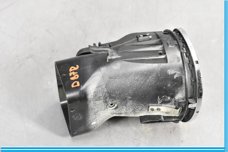 Load image into Gallery viewer, 06-11 Mercedes CLS550 CLS500 W219 Right Passenger Side Dash Air Vent Oem
