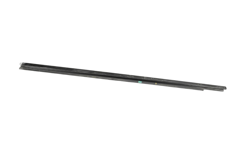 Load image into Gallery viewer, 14-20 Maserati Quattroporte Front Left Door Window Belt Molding 6701554040 Oem

