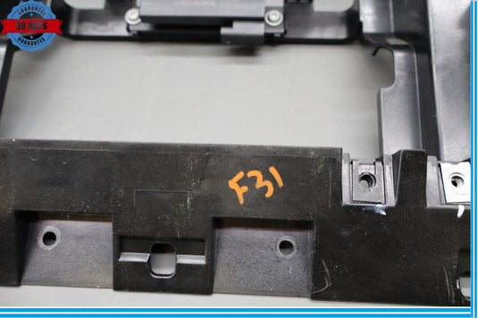 06-09  Range Rover Sport Dash Central Climate Control Panel Mounting Bracket Oem
