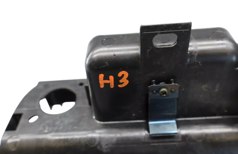 Load image into Gallery viewer, 02-05 Lexus SC430 Z40 Front Center Console Ash Tray Compartment W/ Lighter Oem
