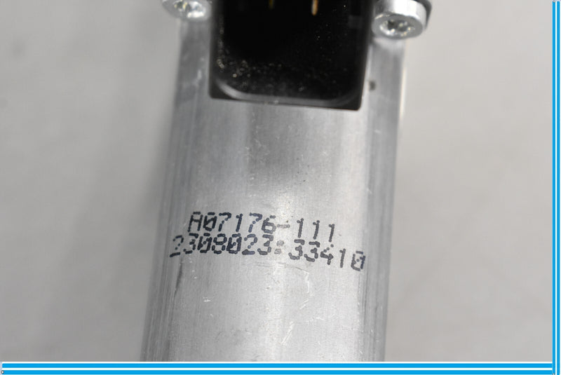 Load image into Gallery viewer, 10-17 Mercedes E350 C250 W207 Front Right Side Window Regulator Motor Oem

