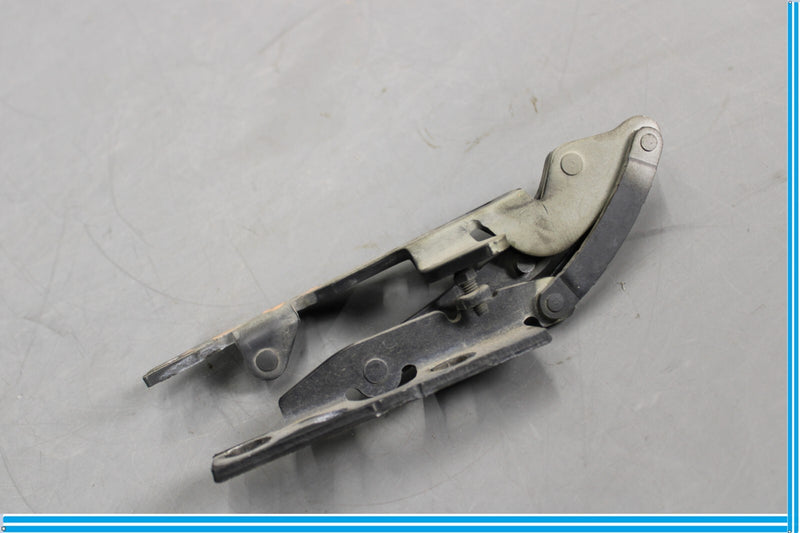 Load image into Gallery viewer, 04-05 BMW 645Ci E63 Front Left Driver Side Hood Bonnet Panel Hinge Oem
