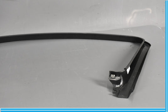 18-20 Jaguar E-Pace Front Left Side Door Window Frame Trim Cover Oem
