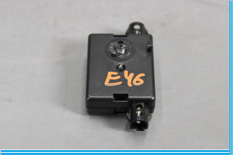 Load image into Gallery viewer, 12-18 BMW 320i 328i F30 Trap Circuit Antenna AMP Amplifier Control Module Oem
