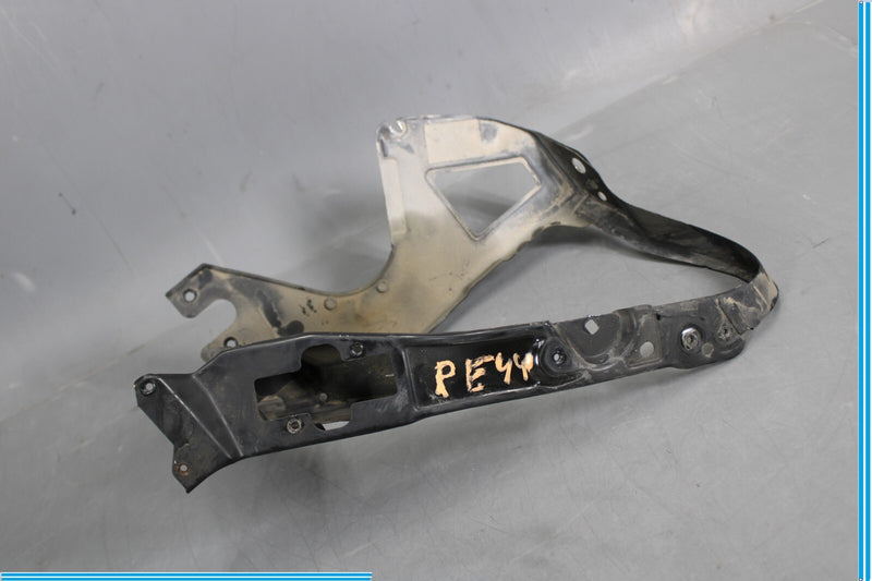 Load image into Gallery viewer, 00-06 Mercedes W220 S500 Front Right Side Headlight Support Bracket Oem
